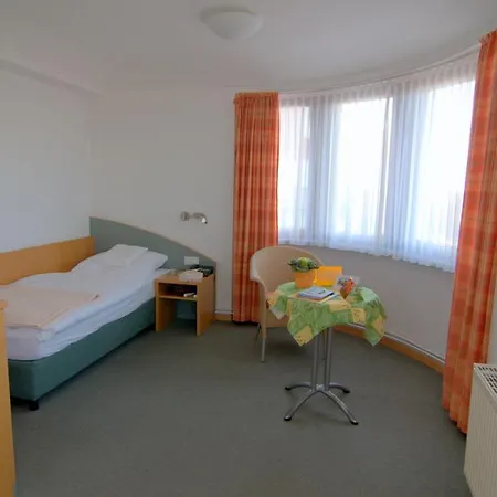 Gaestehaus Germania Wangerooge Extérieur photo